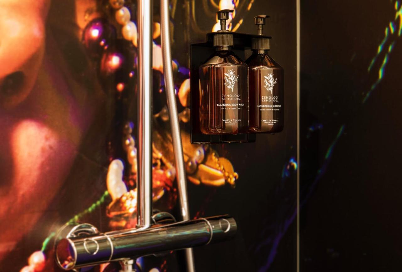 Basic room,990165094:JPEG